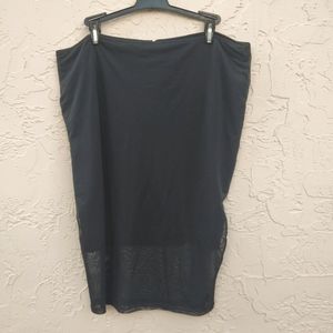 Stretchy plus size mesh bodycon skirt